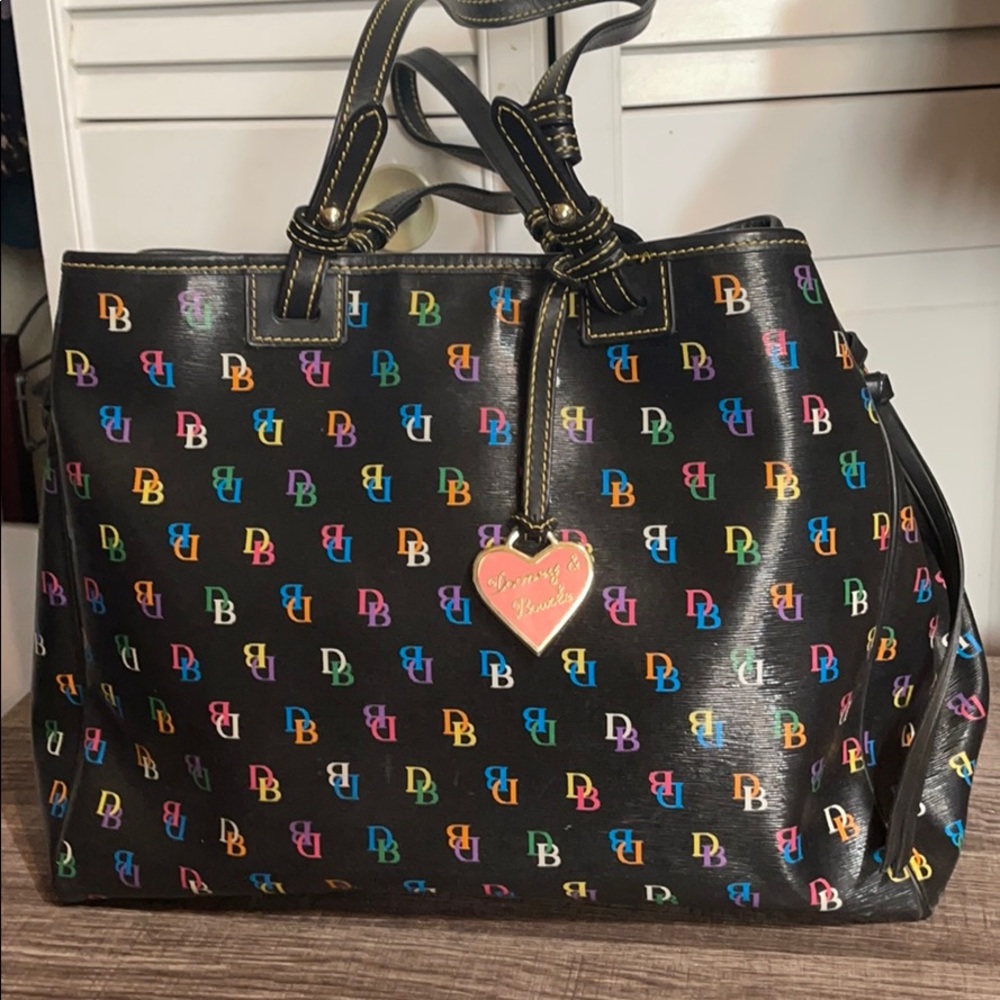 Dooney & Bourke Purse